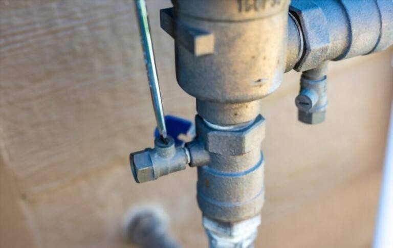 How To Winterize A Sprinkler System With Backflow Preventer?